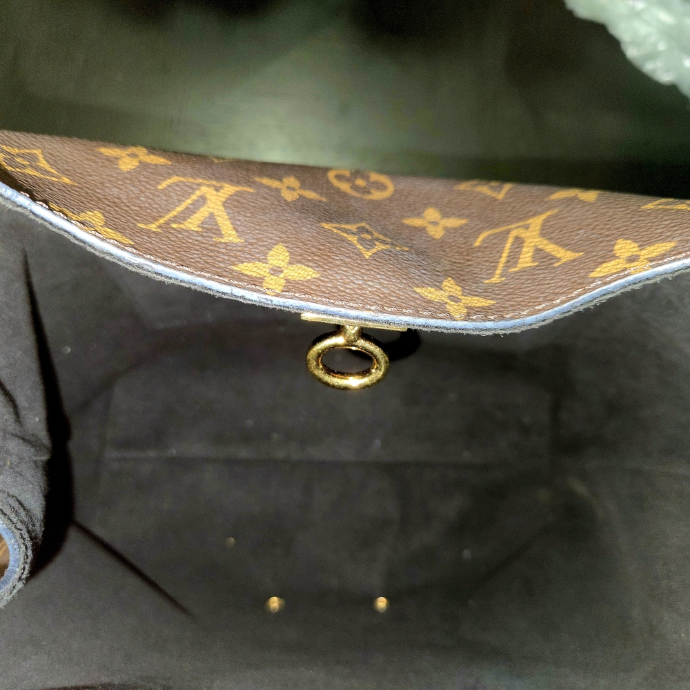 Louis Vuitton Atlantis Brown Monogram PM - Picture 8 of 17